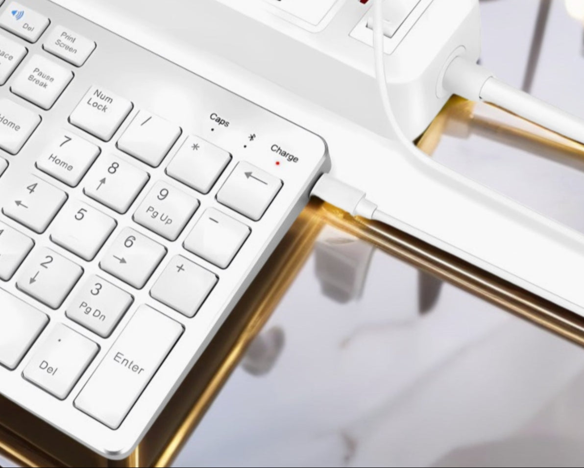 Bervolo® Rechargeable Bluetooth Keyboard – Scissor Switch, Multimedia Keys, Universal Compatibility, Windows/Mac/iOS/Android, Silver